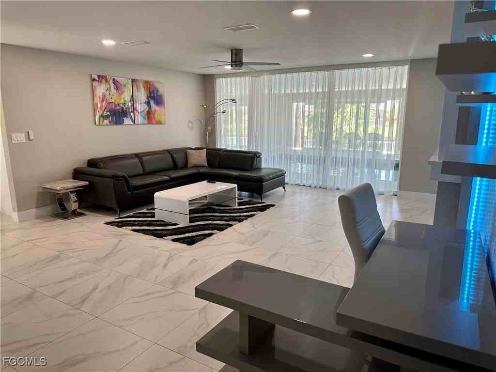 129 Sw 54th Ter - Photo 7 of 24