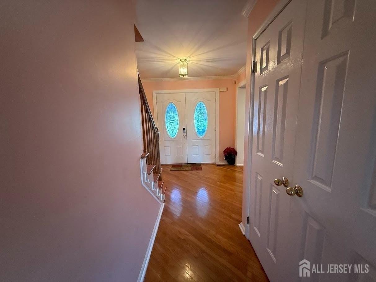 21 Crestview Drive - Photo 4 of 24