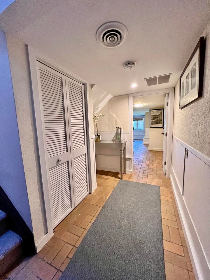 7 N Delavan Ave - Photo 6 of 50