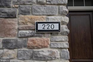 220 Charles Ellis Dr - Photo 1 of 1