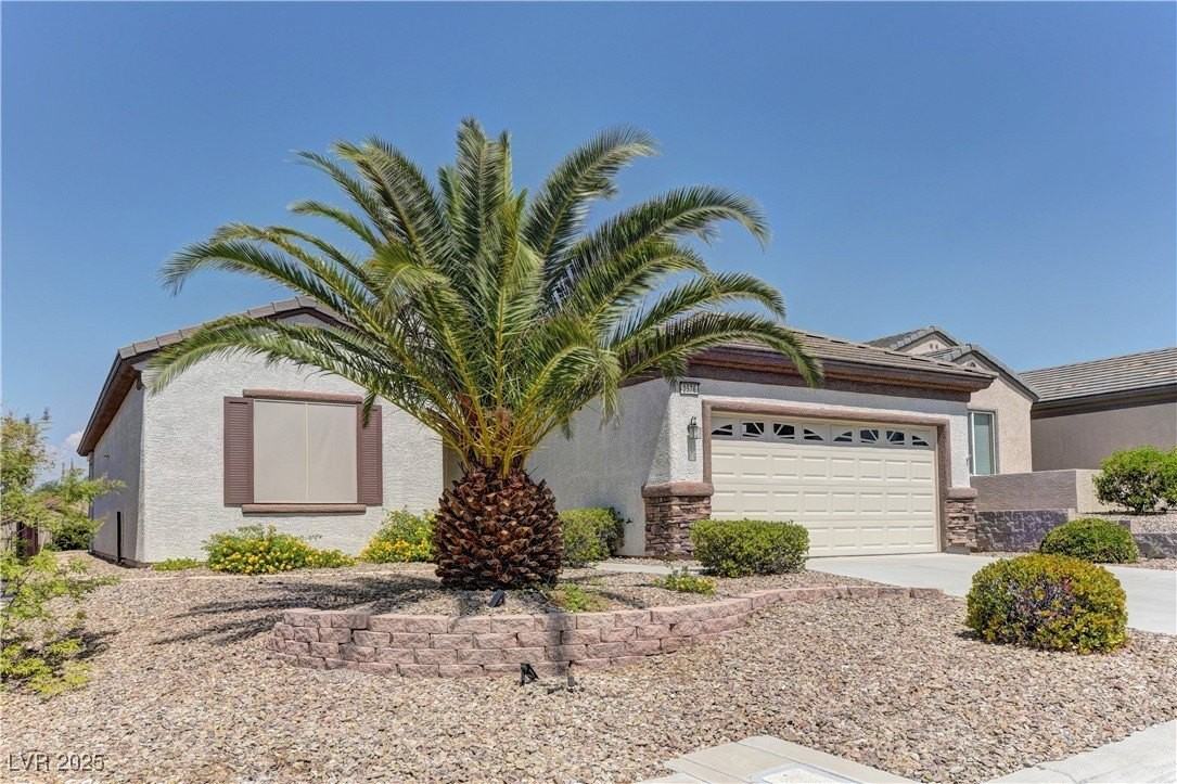 2576 Chasma Dr - Photo 2 of 23