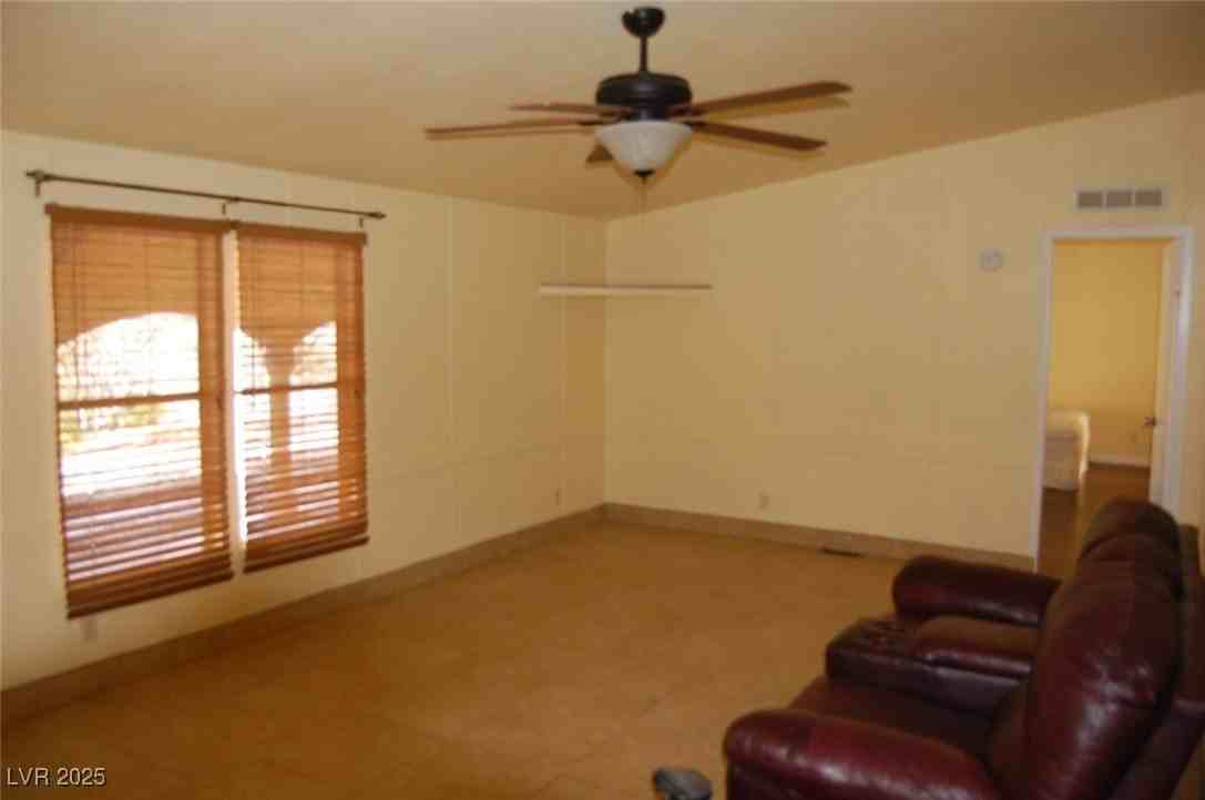 3641 W Windsong Ln - Photo 6 of 25