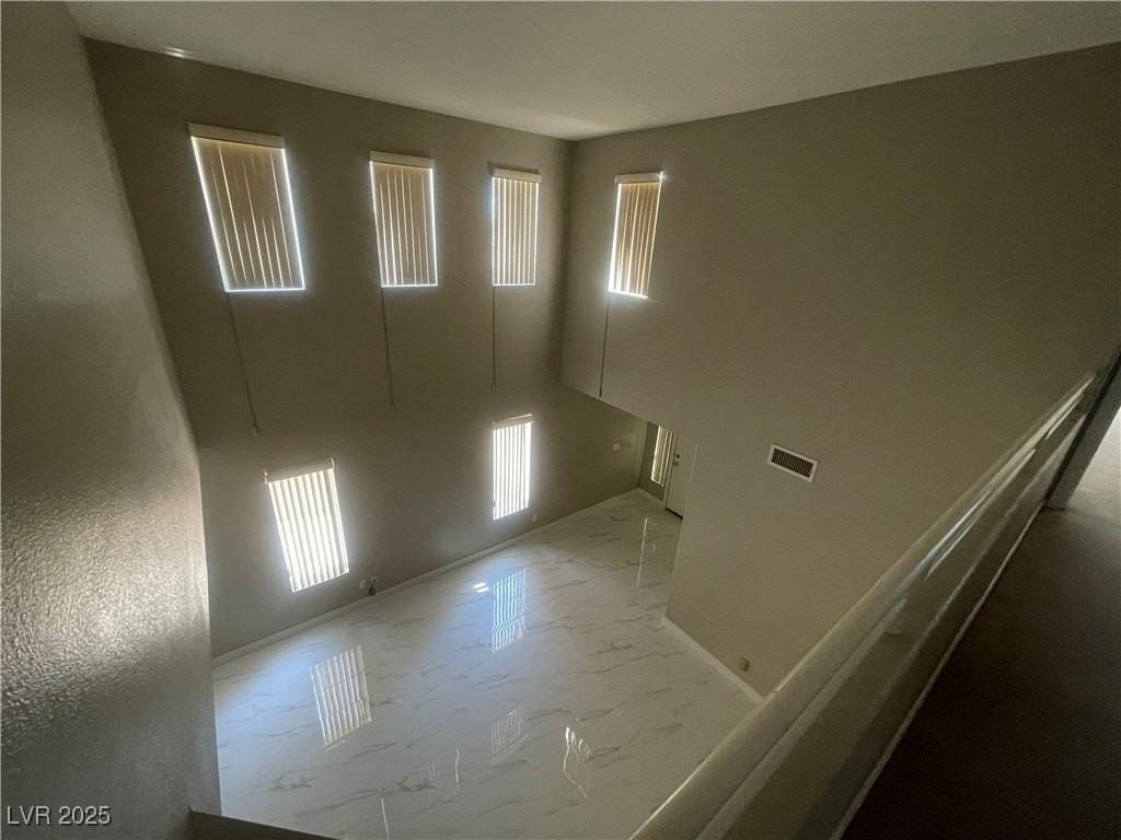 1989 Verbania Dr - Photo 2 of 10