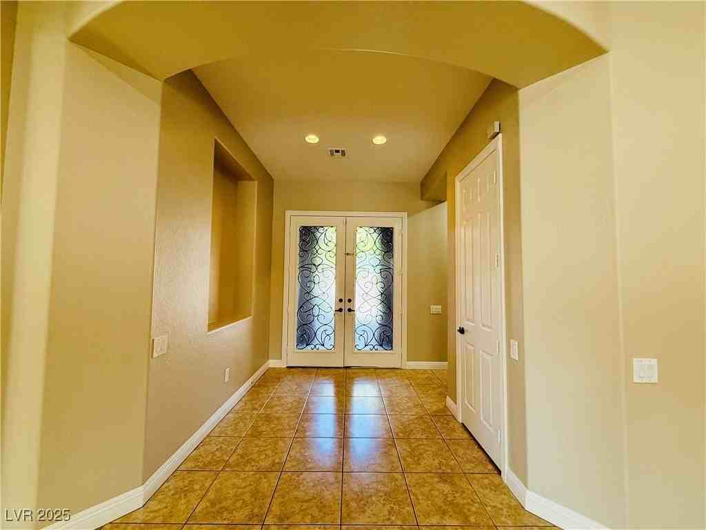 7404 Eggshell Dr - Photo 7 of 41