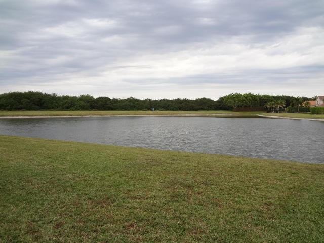 22484 Middletown Drive - Photo 2 of 5