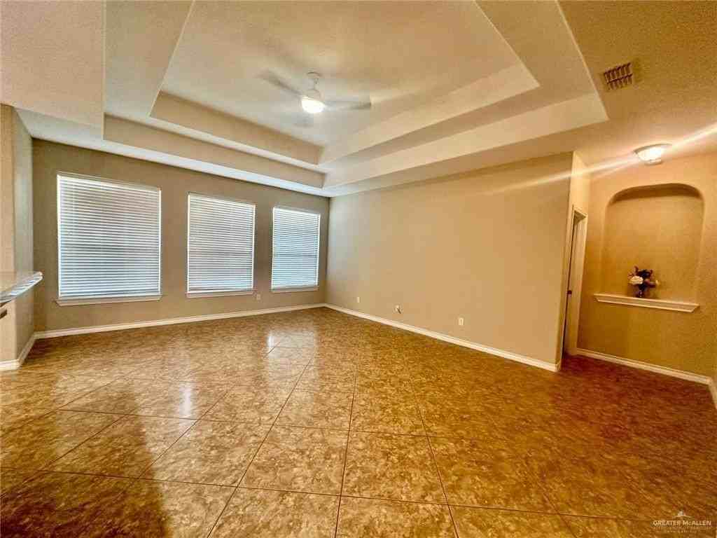 3900 Santa Maria - Photo 4 of 30