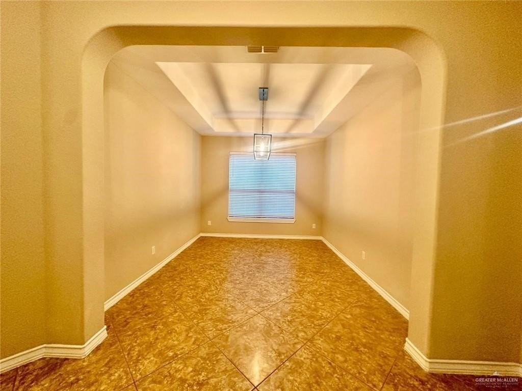 3900 Santa Maria - Photo 5 of 30