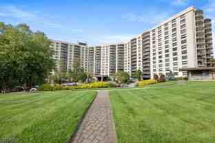 2 Claridge Dr #10EW - Photo 1 of 1