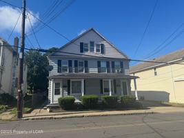 featured image of 291 N Main St