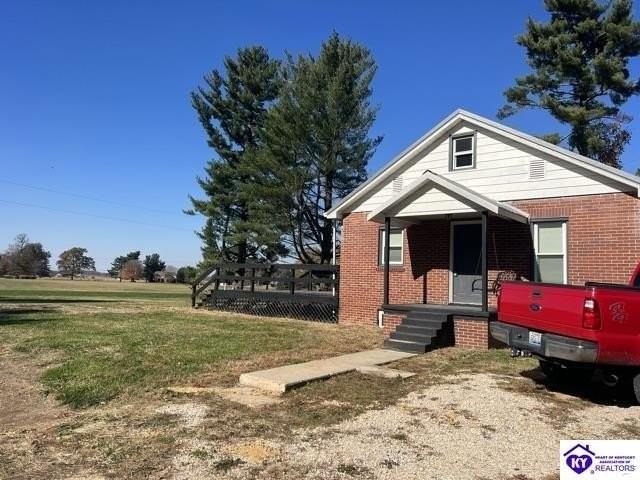 3698 Tanner Rd - Photo 4 of 18