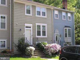 10053 Chestnut Wood Ln - Photo 1 of 1
