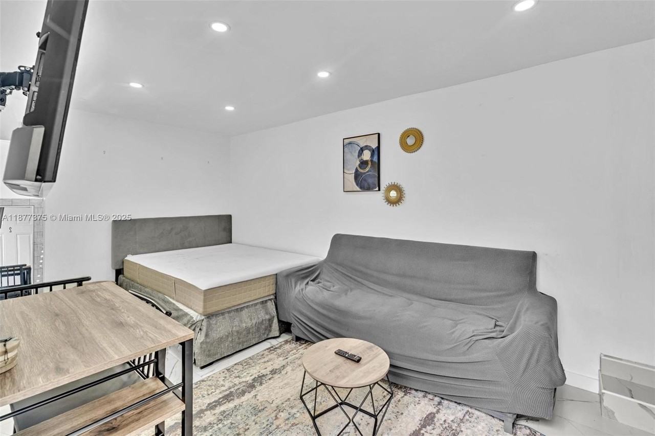 4328 Southwest 49th Court #2 - Photo 3 of 12