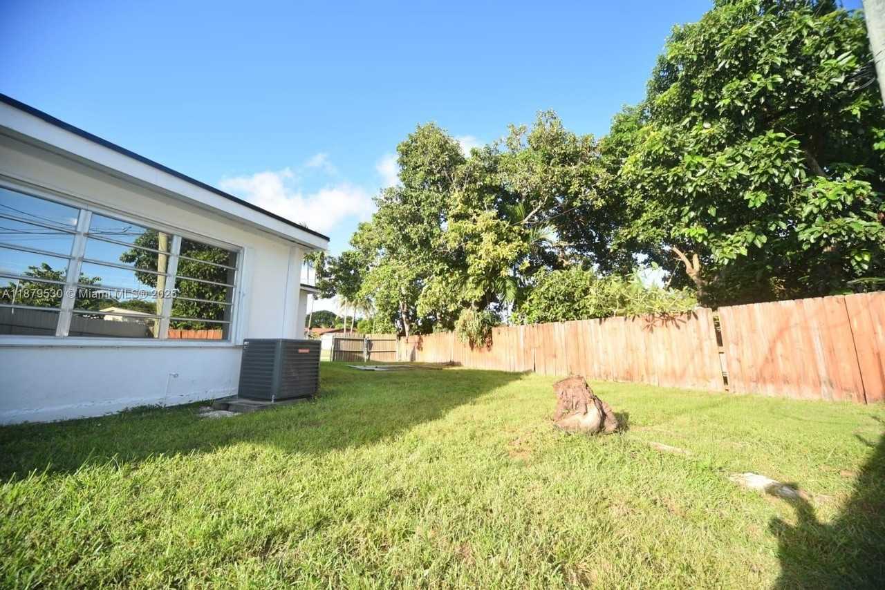 18601 Sw 97th Ct #18601 - Photo 7 of 42