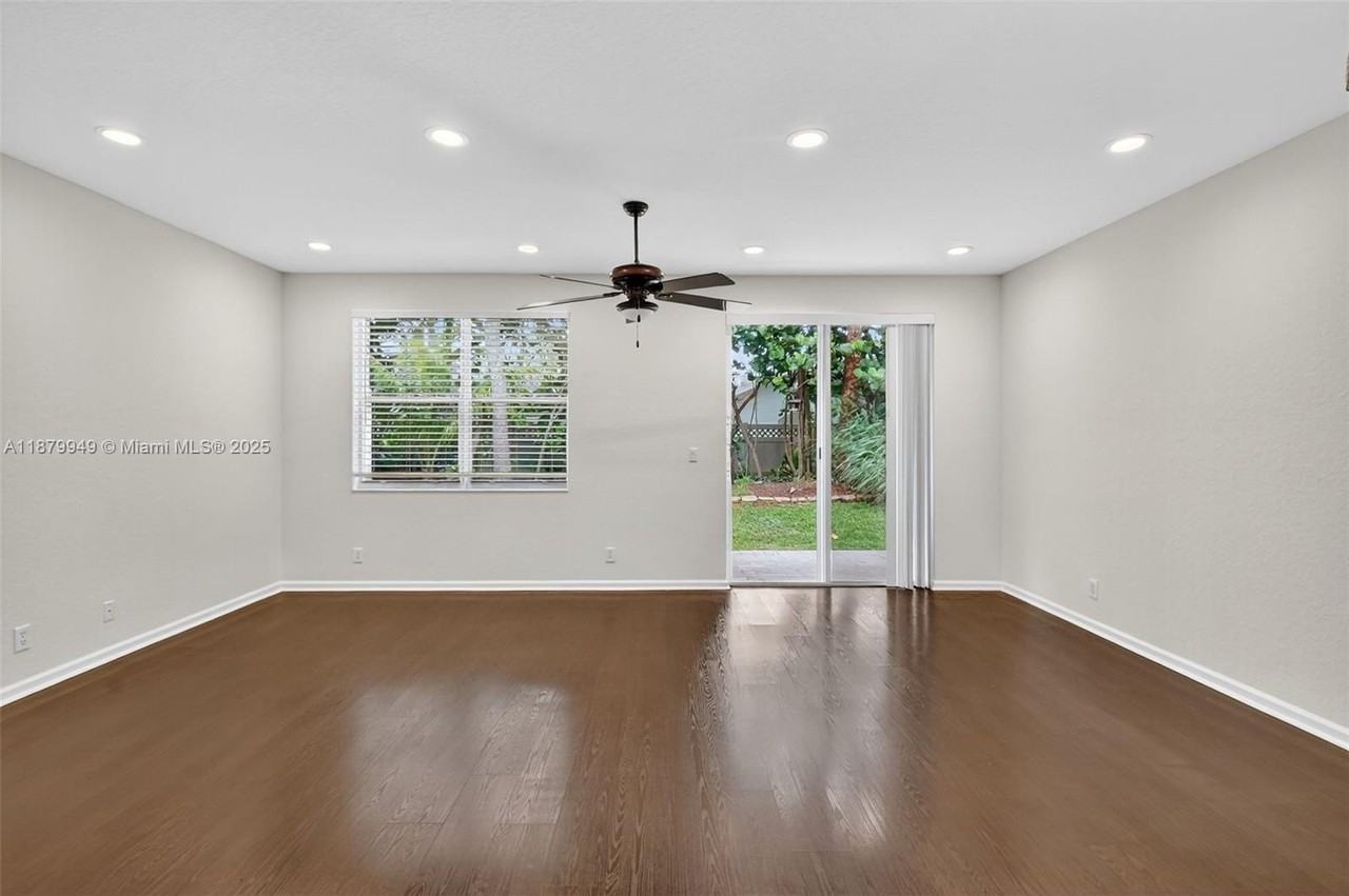 16097 Poppyseed Cir #1907 - Photo 7 of 44