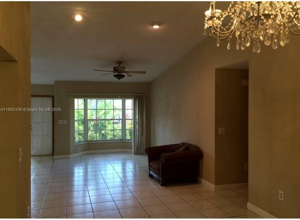 9034 Sw 163rd Ter - Photo 3 of 6