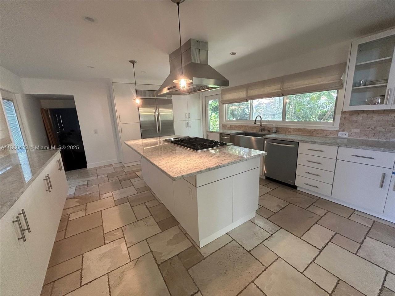 6395 Sw 42nd Ter #1 - Photo 4 of 22