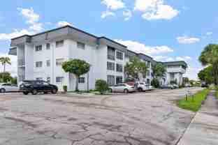 4880 Nw 22nd St #205 - Photo 1 of 1