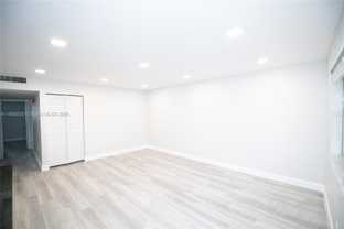 8704 Nw 35th St #104 - Photo 1 of 1