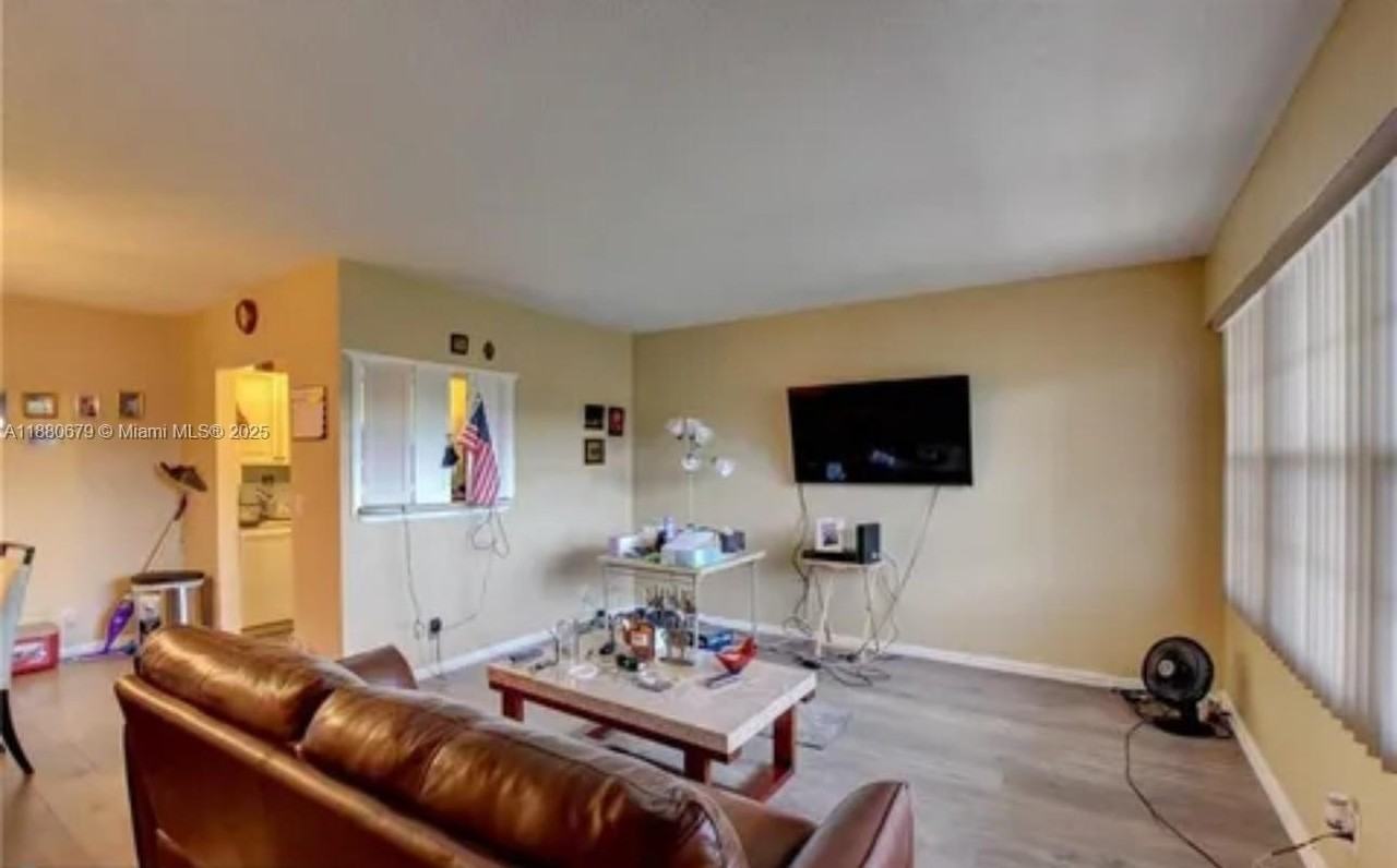 82 Fanshaw B #82 - Photo 3 of 5