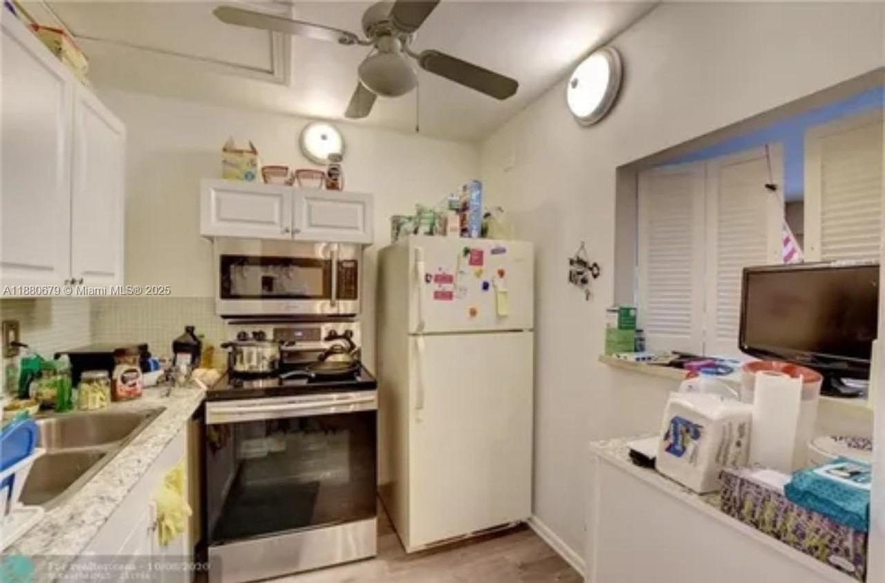 82 Fanshaw B #82 - Photo 4 of 5