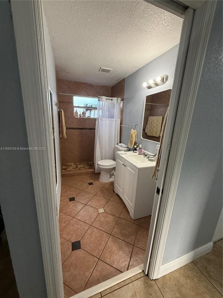 25835 Southwest 123rd Avenue #25835 - Photo 6 of 13