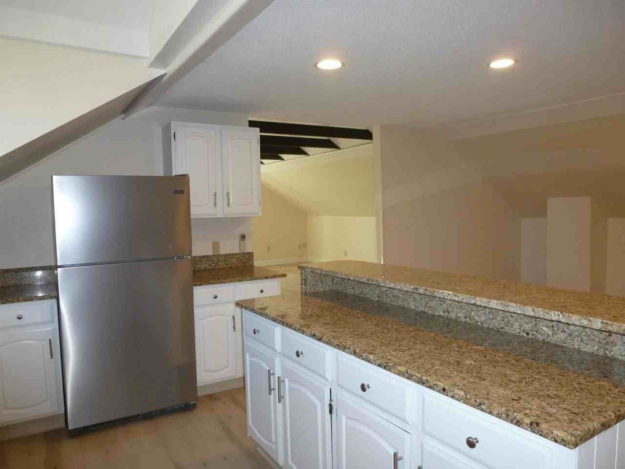 1155 Putney Rd #1A - Photo 2 of 12