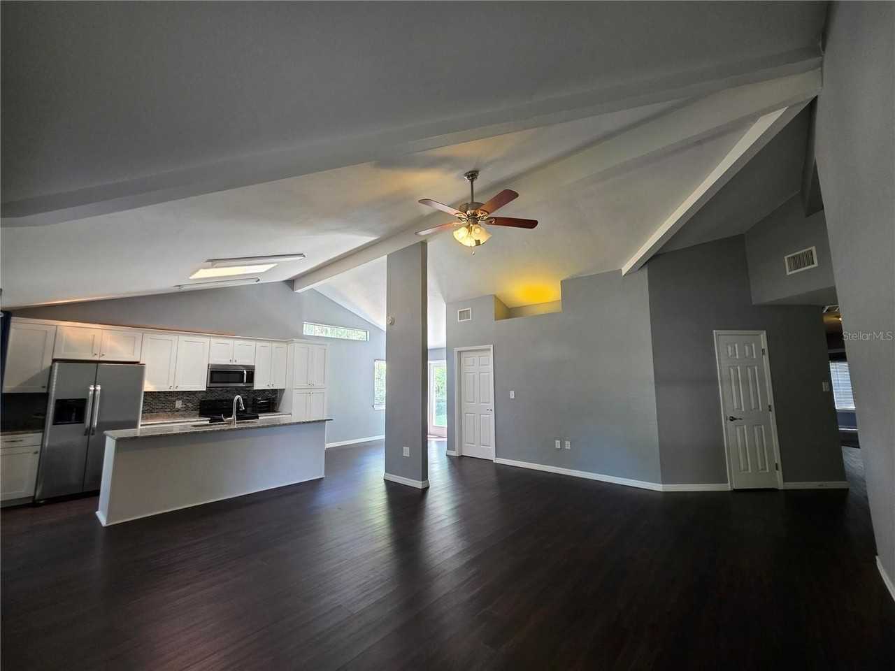 1207 Sw 255th St - Photo 3 of 25