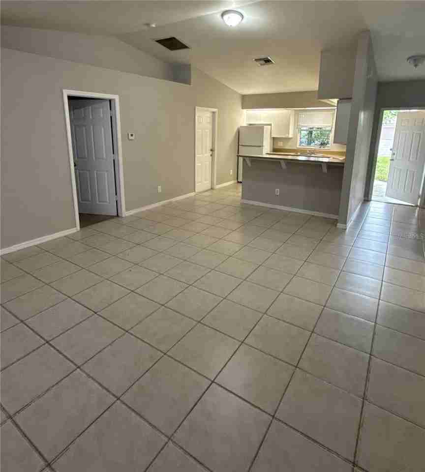 5217 Centennial Blvd - Photo 2 of 6