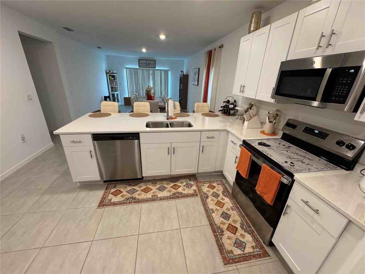 1951 Rosewood Circle - Photo 2 of 14