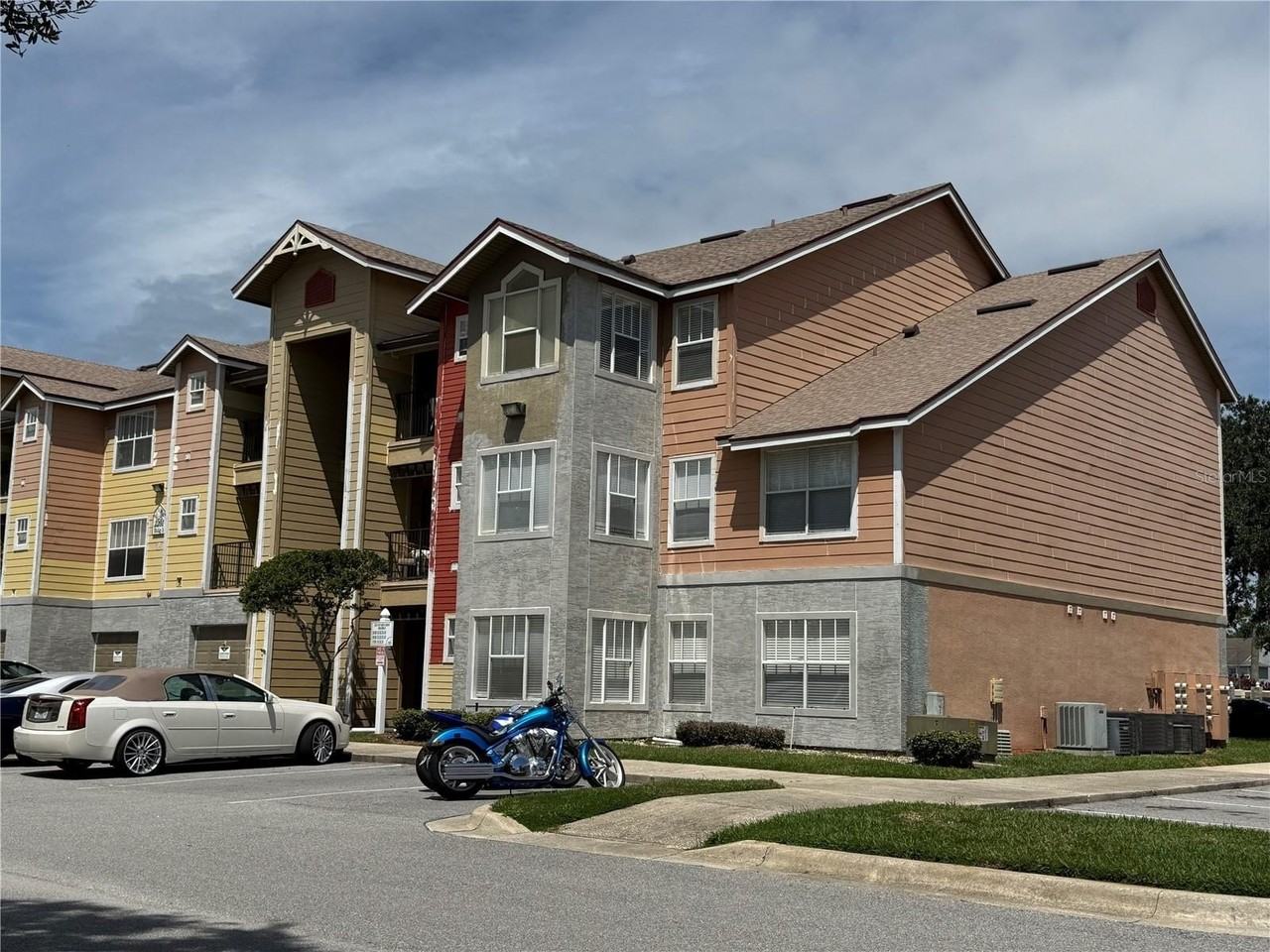 2201 Key West Court #314 - Photo 3 of 50