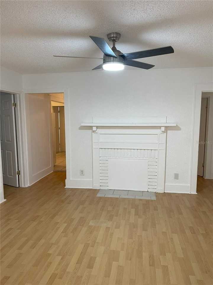 835 Newton Ave S - Photo 3 of 26