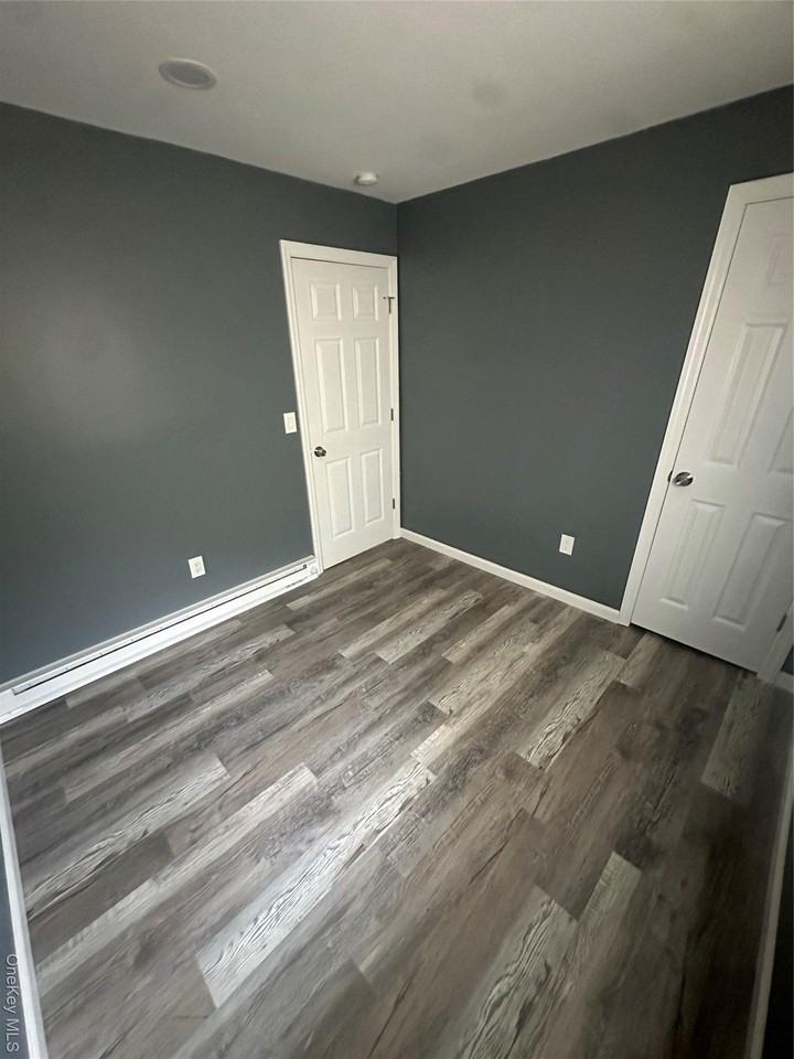 128 Lakeview Dr - Photo 6 of 9