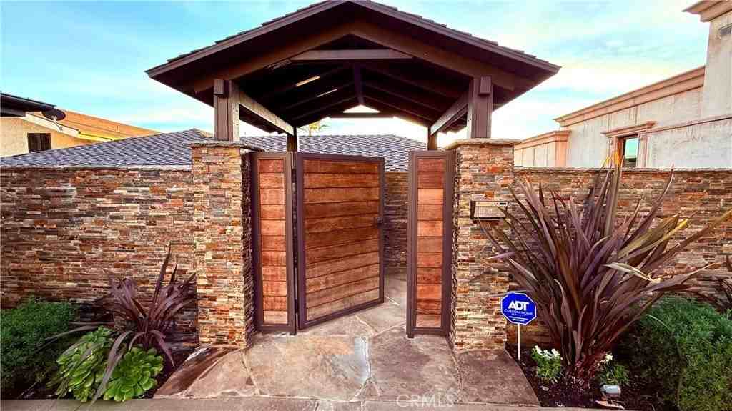 31015 Coast Hwy - Photo 3 of 49