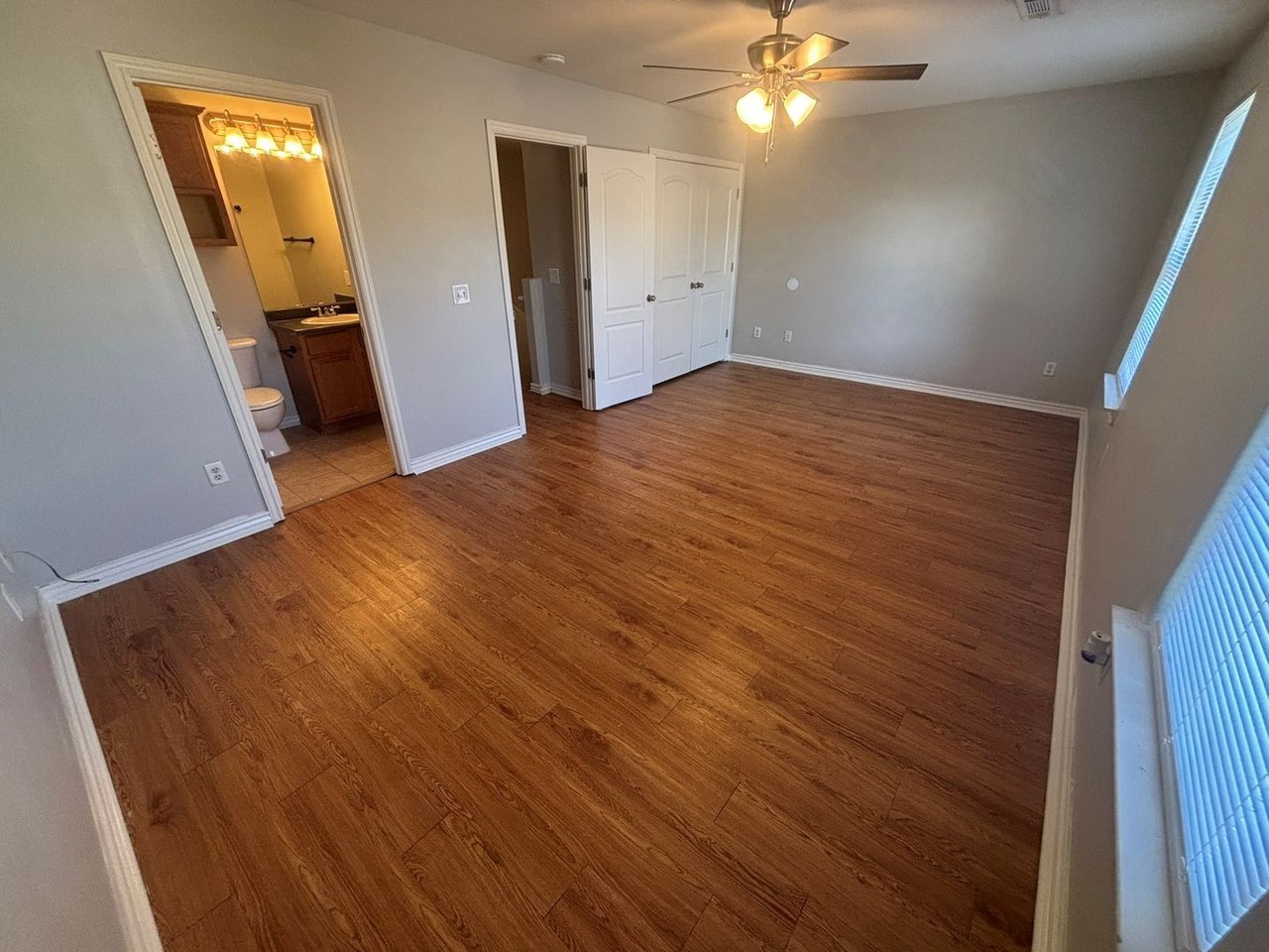 12284 Rambling Rose Way - Photo 7 of 17
