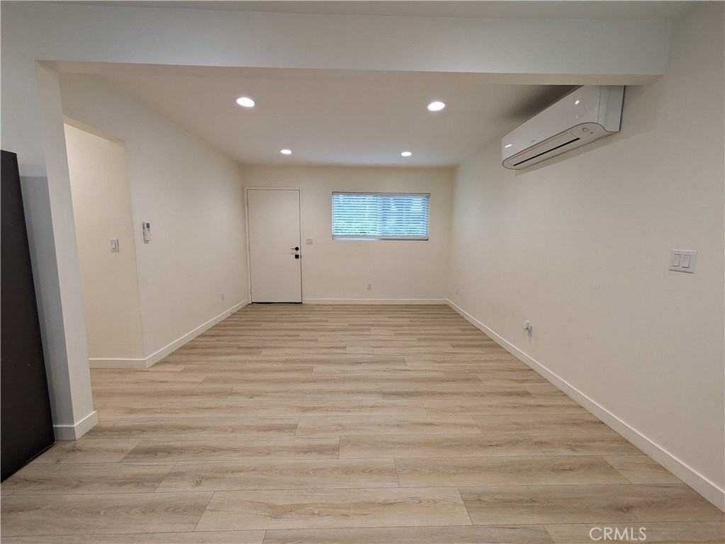 200 E Phillips St #202 - Photo 2 of 7