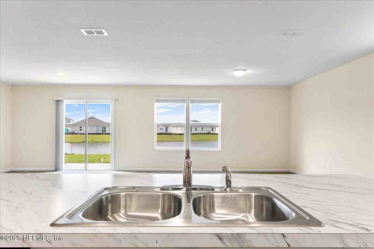 158 Albacete Road - Photo 7 of 36