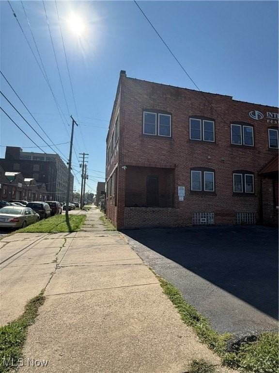 3348 Saint Clair Avenue Northeast - Photo 2 of 9