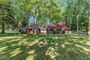6195 N Woodlane Dr - Photo 1 of 1