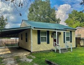 120 Rosewood Dr - Photo 1 of 1