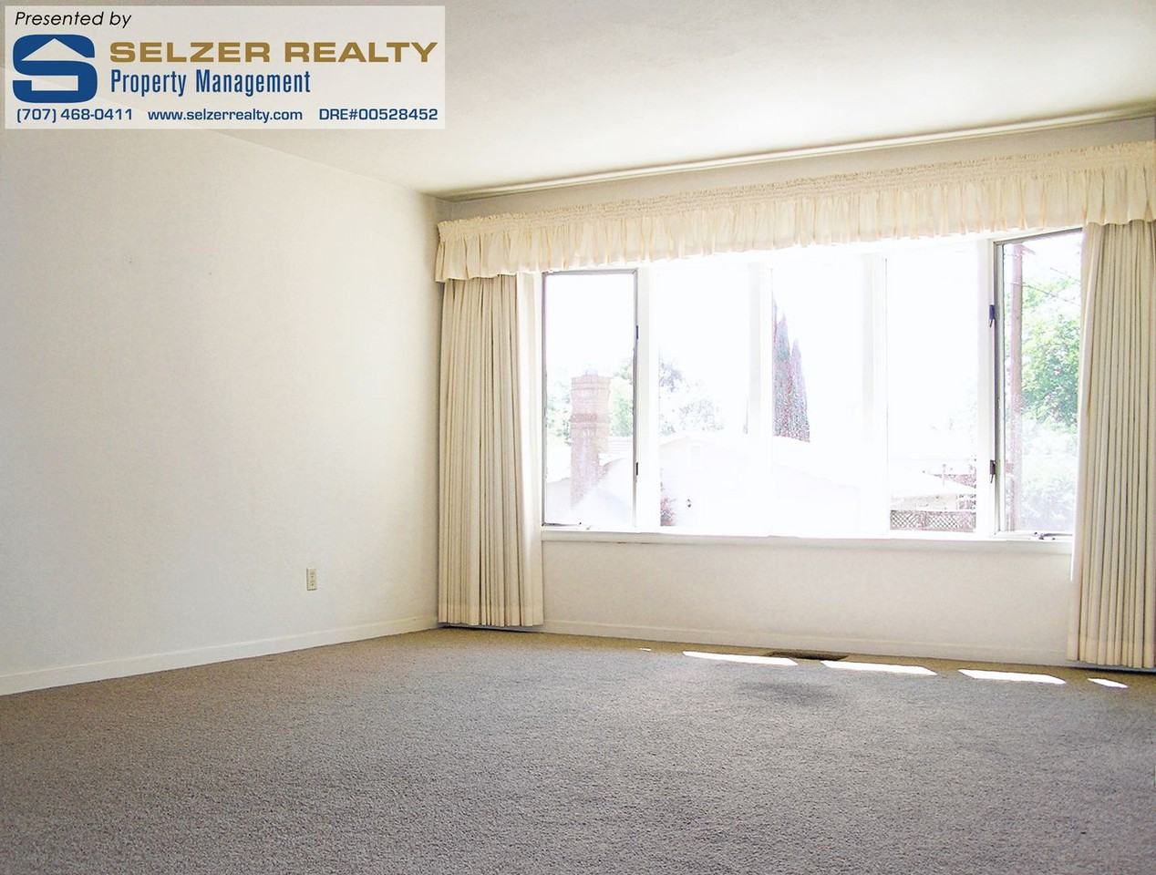 214 Mendocino Dr - Photo 3 of 9