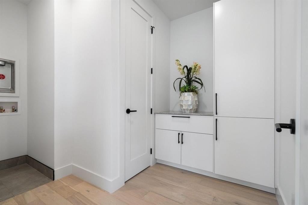 1424 Canada Dr - Photo 6 of 31