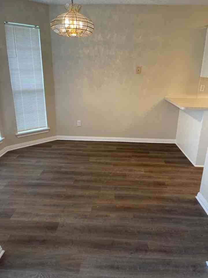 9412 Riviera Dr - Photo 3 of 12
