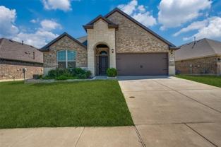 3308 Sabine Dr - Photo 1 of 1