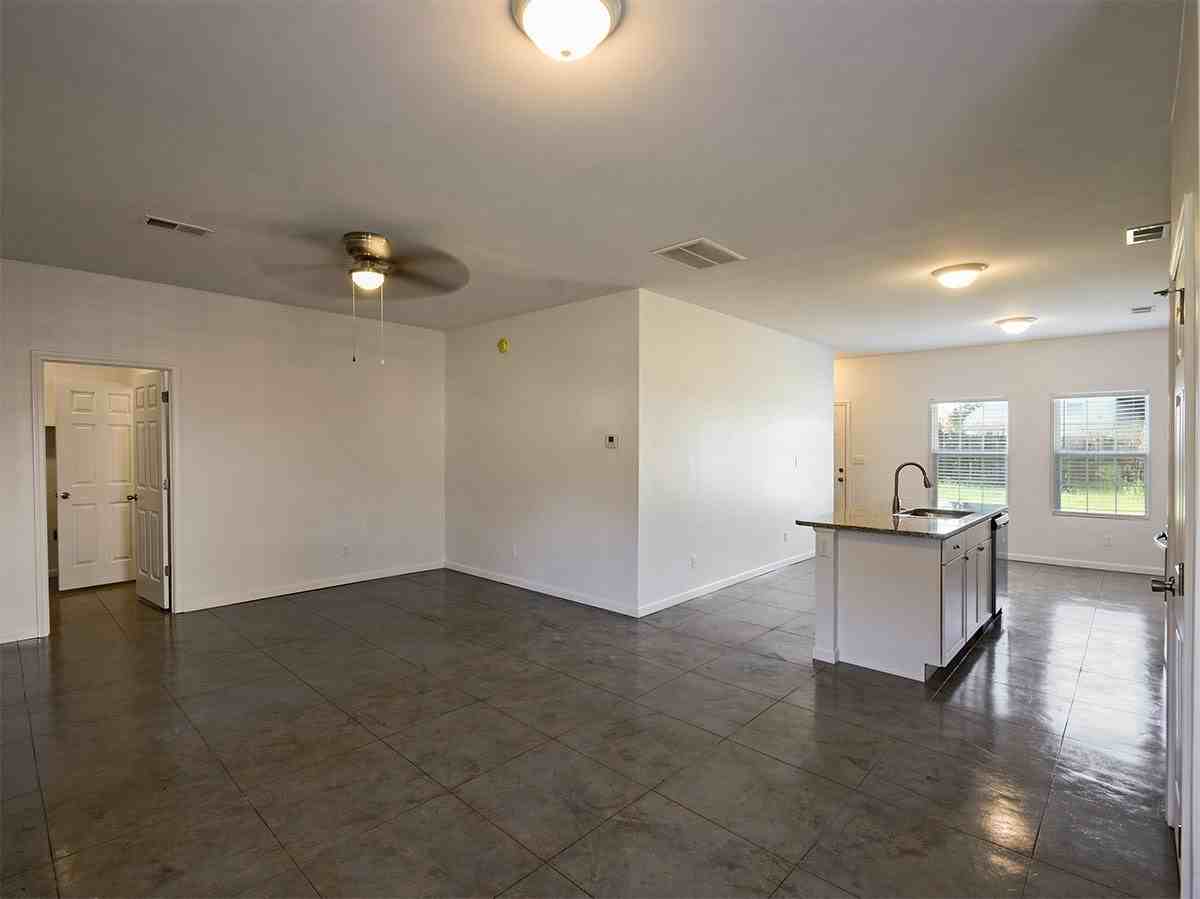 177 Black Hawk Cv - Photo 5 of 18