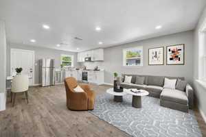 featured image of 445 Canal