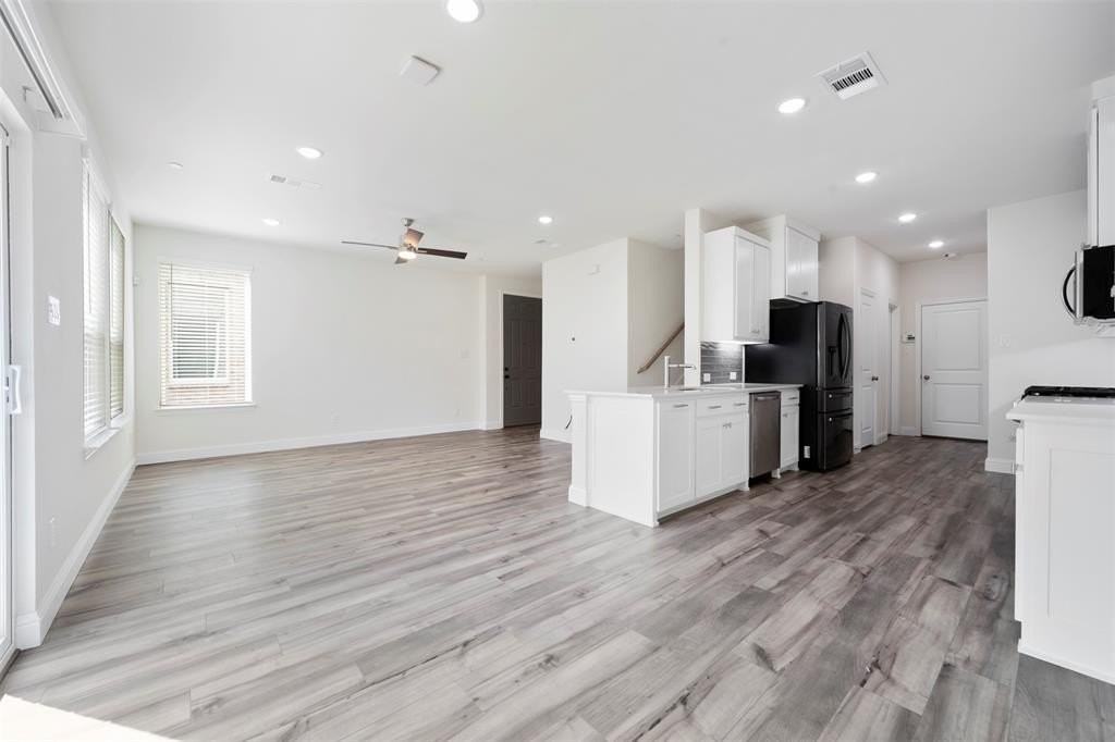 1351 Hill Country Pl - Photo 3 of 17