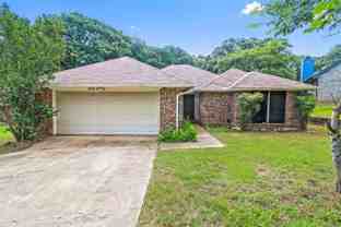 616 Lake Crest Pkwy - Photo 1 of 1