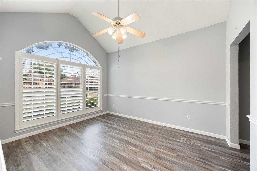 2016 Falcon Ridge Dr #B - Photo 4 of 11