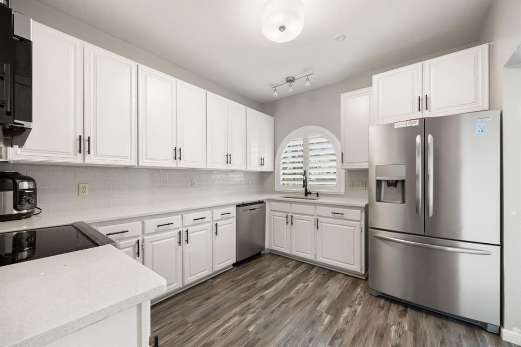 2016 Falcon Ridge Dr #B - Photo 5 of 11