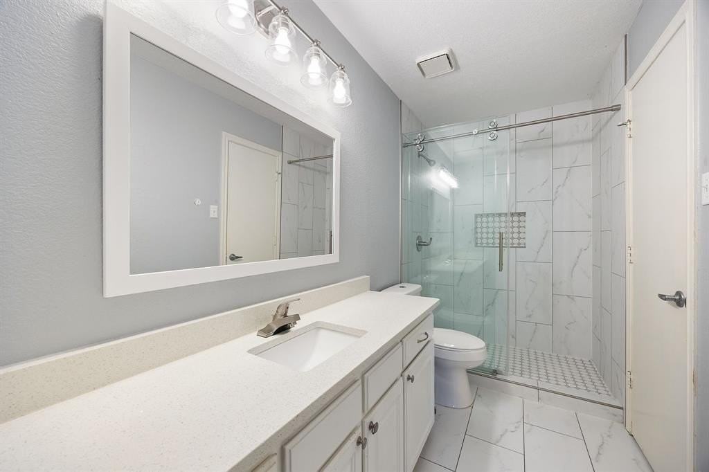 2016 Falcon Ridge Dr #B - Photo 7 of 11